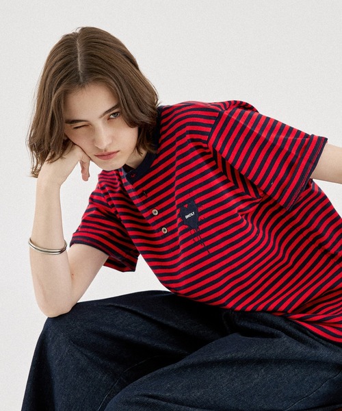 ONCILY(オンシェリー)の「ASSORT HEART LOGO HENLEY TEE / アソートハートロゴヘンリーTシャツ(Tシャツ/カットソー・メンズ・レッド/グレー/ブラック/ピンク/ブラック系その他・SMALL/LARGE/MEDIUM)」の5枚目の写真
