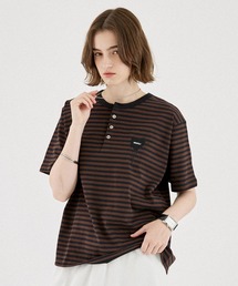 ONCILY（オンシェリー）の「ASSORT HEART LOGO HENLEY TEE / アソートハートロゴヘンリーTシャツ（Tシャツ/カットソー）」