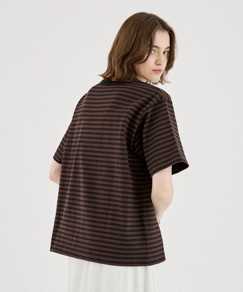 ONCILY(オンシェリー)の「ASSORT HEART LOGO HENLEY TEE / アソートハートロゴヘンリーTシャツ(Tシャツ/カットソー・メンズ・レッド/グレー/ブラック/ピンク/ブラック系その他・SMALL/LARGE/MEDIUM)」の19枚目の写真