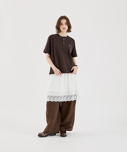 ONCILY(オンシェリー)の「ASSORT HEART LOGO HENLEY TEE / アソートハートロゴヘンリーTシャツ(Tシャツ/カットソー・メンズ・レッド/グレー/ブラック/ピンク/ブラック系その他・SMALL/LARGE/MEDIUM)」の20枚目の写真