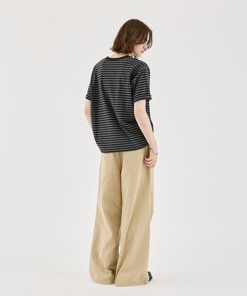 ONCILY(オンシェリー)の「ASSORT HEART LOGO HENLEY TEE / アソートハートロゴヘンリーTシャツ(Tシャツ/カットソー・メンズ・レッド/グレー/ブラック/ピンク/ブラック系その他・SMALL/LARGE/MEDIUM)」の15枚目の写真