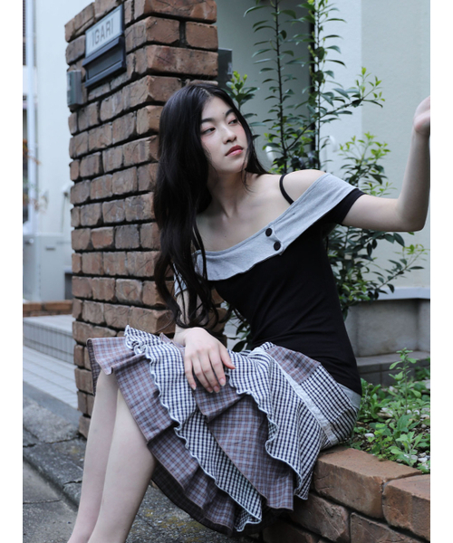 UGLY SHADOW(アグリーシャドウ)の「CANCAN CHECKERED MIX SKIRT(NAVY)(スカート・レディース・その他・FREE)」の3枚目の写真
