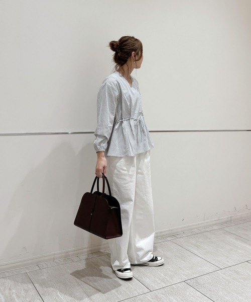 ISOOK(アイスー)の「ウエストリボンVネックチェックブラウス(chiica select) / チュニック 長袖 ペプラム シャツ(シャツ/ブラウス・レディース・ホワイト・FREE)」の5枚目の写真