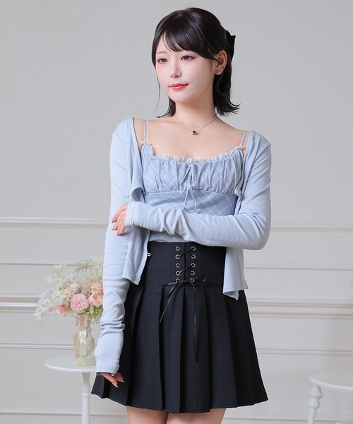 Anely(アネリー)の「ハイウエスト 切替 レースアップ プリーツ ミニ スカート(スカート・レディース・ブラック/グレー/モカ・S/M/L)」の1枚目の写真