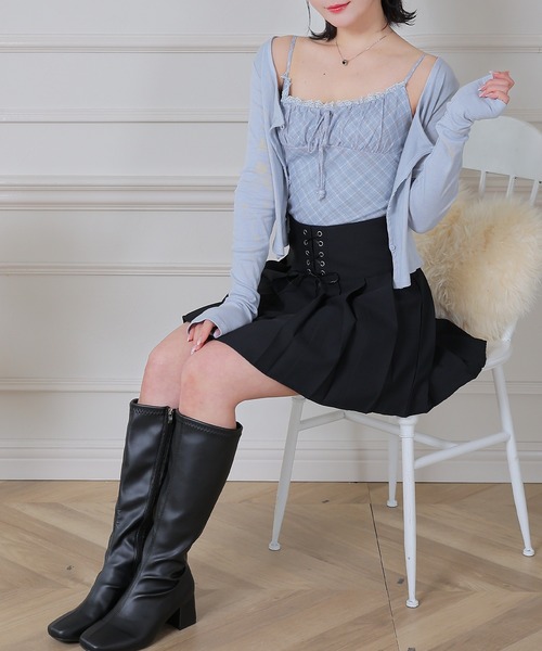 Anely(アネリー)の「ハイウエスト 切替 レースアップ プリーツ ミニ スカート(スカート・レディース・ブラック/グレー/モカ・S/M/L)」の12枚目の写真