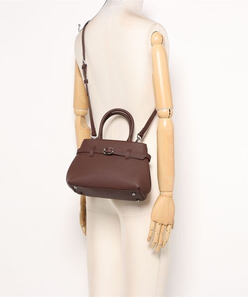 NiiNa(ニーナ)の「【 NiiNa / ニーナ 】高品質牛革 2way ラグジュアリー ハンドバッグ(ハンドバッグ・レディース・ブラウン・FREE)」の14枚目の写真