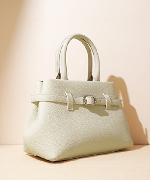 NiiNa(ニーナ)の「【 NiiNa / ニーナ 】高品質牛革 2way ラグジュアリー ハンドバッグ(ハンドバッグ・レディース・ブラウン・FREE)」の20枚目の写真