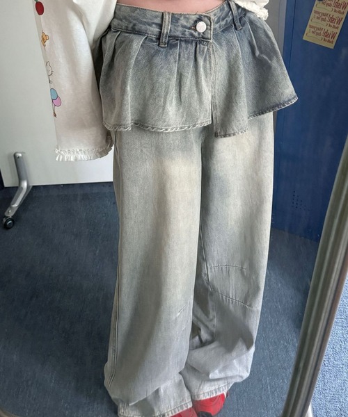 meJane(ミージェーン)の「フリルドッキング ワイドデニムパンツ(デニムパンツ・レディース・ブルー・L/M/S)」の4枚目の写真