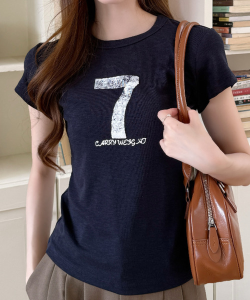 Ada.（エイダ）の「ナンバー プリント スポーティー タイト シルエットTシャツ（Tシャツ/カットソー・レディース・ネイビー/グレー/ホワイト/レッド・FREE）」の8枚目の写真