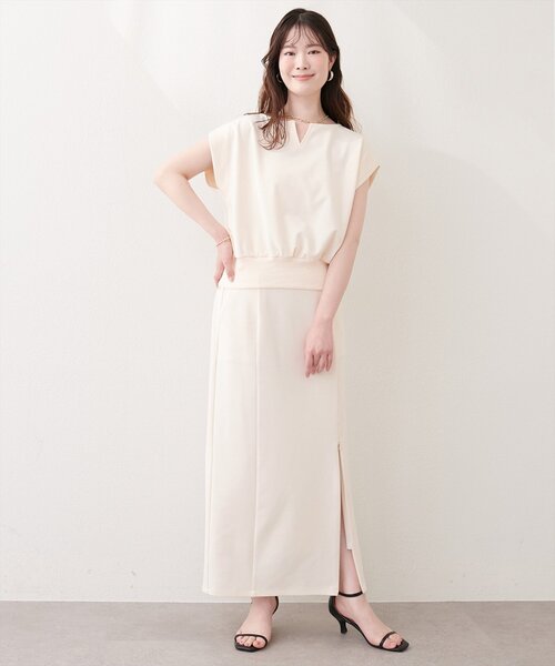 natural couture（ナチュラルクチュール）の「きれいめポンチキーネックTOPS（Tシャツ/カットソー・レディース・サックスブルー/ピンク/ブラック/オフホワイト・FREE）」の9枚目の写真