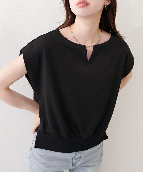 natural couture（ナチュラルクチュール）の「きれいめポンチキーネックTOPS（Tシャツ/カットソー・レディース・サックスブルー/ピンク/ブラック/オフホワイト・FREE）」の10枚目の写真