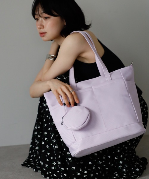 &MARKS(アンドマークス)の「N29【軽量/ポーチ付き】ナイロンエブリトート(トートバッグ・レディース・ブラック/パープル/ベージュ/グリーン・FREE)」の4枚目の写真