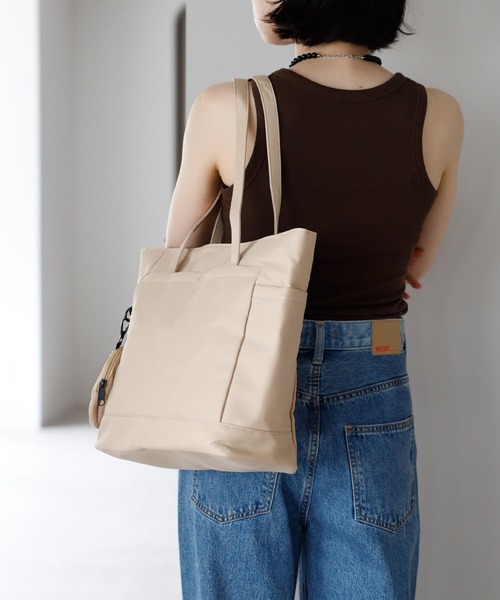 &MARKS(アンドマークス)の「N29【軽量/ポーチ付き】ナイロンエブリトート(トートバッグ・レディース・ブラック/パープル/ベージュ/グリーン・FREE)」の22枚目の写真