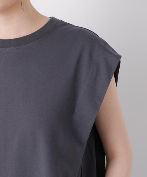 NANO universe(ナノユニバース)の「近赤外線&UVカット・吸水速乾機能 タックデザイントップス(Tシャツ/カットソー・レディース・ホワイト/ピンク/チャコール・FREE)」の6枚目の写真