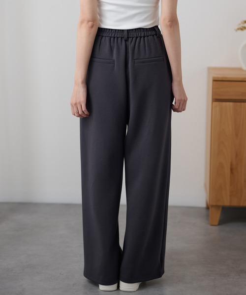 DAYRA(デイラ)の「ダブルタック ストレッチ ベルトループ付き ワイド パンツ(Tシャツ/カットソー・レディース・ダークグレー/ネイビー/ブラック・160/165/155)」の10枚目の写真