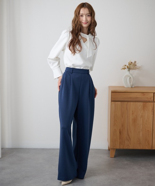 DAYRA(デイラ)の「ダブルタック ストレッチ ベルトループ付き ワイド パンツ(Tシャツ/カットソー・レディース・ダークグレー/ネイビー/ブラック・160/165/155)」の18枚目の写真