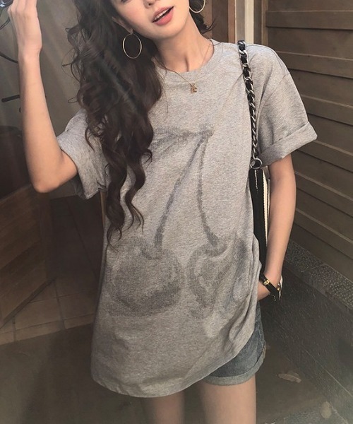 CHUN CHUN NOTES(チュンチュンノーツ)の「26SS/フルーツプリントコットンルーズTシャツ(Tシャツ/カットソー・レディース・グレー/ホワイト・F)」の2枚目の写真
