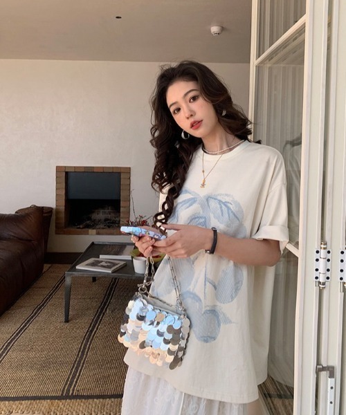 CHUN CHUN NOTES(チュンチュンノーツ)の「26SS/フルーツプリントコットンルーズTシャツ(Tシャツ/カットソー・レディース・グレー/ホワイト・F)」の4枚目の写真