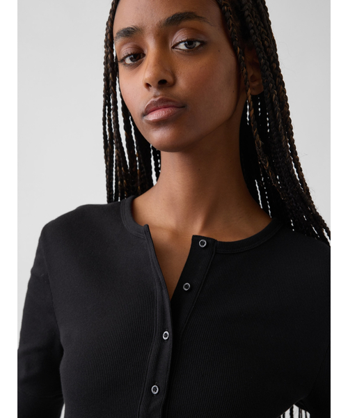 GAP(ギャップ)の「リブ ヘンリートップス(Tシャツ/カットソー・レディース・ブルー/ホワイト/ブラック・XS/L/S/XL/M/XXS)」の14枚目の写真
