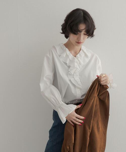 URBAN RESEARCH DOORS(アーバンリサーチドアーズ)の「レースラッフルブラウス(シャツ/ブラウス・レディース・ブラウン/オフホワイト・FREE)」の8枚目の写真