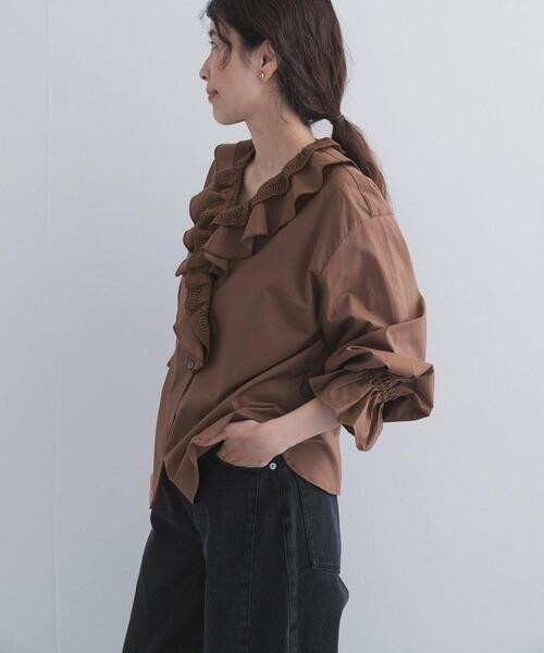 URBAN RESEARCH DOORS(アーバンリサーチドアーズ)の「レースラッフルブラウス(シャツ/ブラウス・レディース・ブラウン/オフホワイト・FREE)」の13枚目の写真