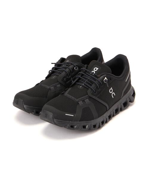 On(オン)の「On/オン Cloud 6 (WOMEN'S) クラウド6(スニーカー・レディース・ホワイト/ブラック・24.0cm/25.0cm/23.0cm)」の2枚目の写真