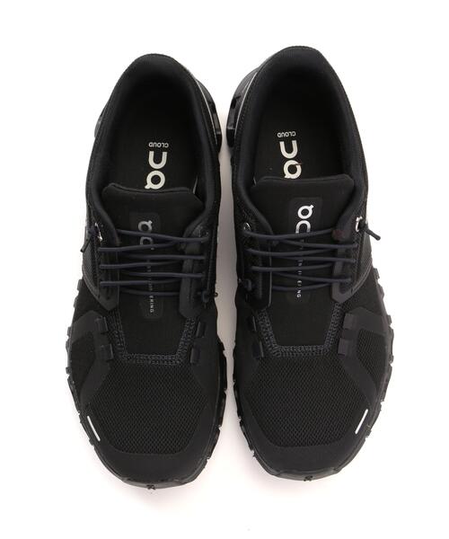 On(オン)の「On/オン Cloud 6 (WOMEN'S) クラウド6(スニーカー・レディース・ホワイト/ブラック・24.0cm/25.0cm/23.0cm)」の3枚目の写真