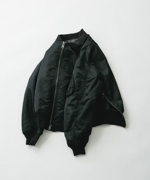 EKAL(エカル)の「MA-1(MA-1・メンズ・カーキ/ブラック・MEDIUM/LARGE)」の4枚目の写真
