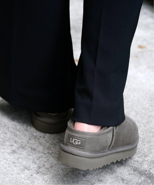 FRAMeWORK(フレームワーク)の「≪WEB先行 / 追加≫UGG/アグ CLASSIC SLIPPER(その他シューズ・レディース・ライトグレー/ブラック/ベージュ系その他・22cm/25cm/24cm/23cm)」の20枚目の写真