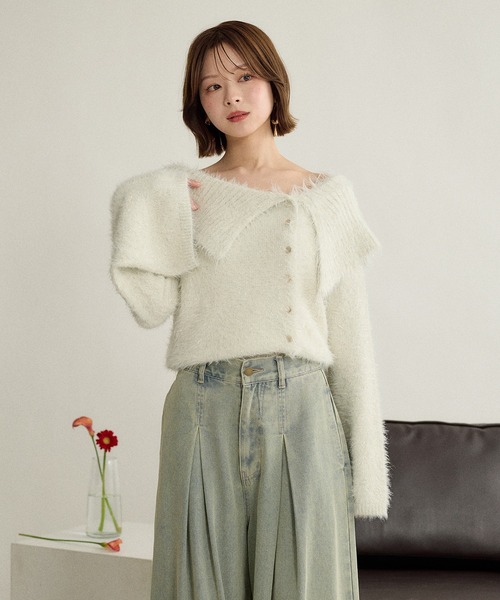 mideal(マイディール)の「glitter wide collar knit / グリッターワイドカラーニット(ニット/セーター・レディース・ベージュ/アイボリー・FREE)」の1枚目の写真