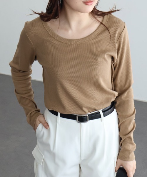 Pierrot(ピエロ)の「ワイドネックカジュアルテレコリブカットソー(Tシャツ/カットソー・レディース・ブラック/オフホワイト/ライトブルー/チャコール/ベージュ系その他・M/LL/L/3L)」の1枚目の写真