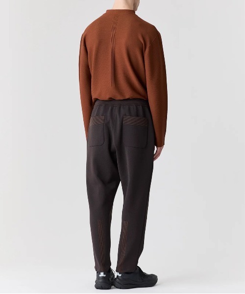 CFCL(シーエフシーエル)の「【CFCL】MILAN TAPERED PANTS(その他パンツ・メンズ・ブラウン・3)」の2枚目の写真