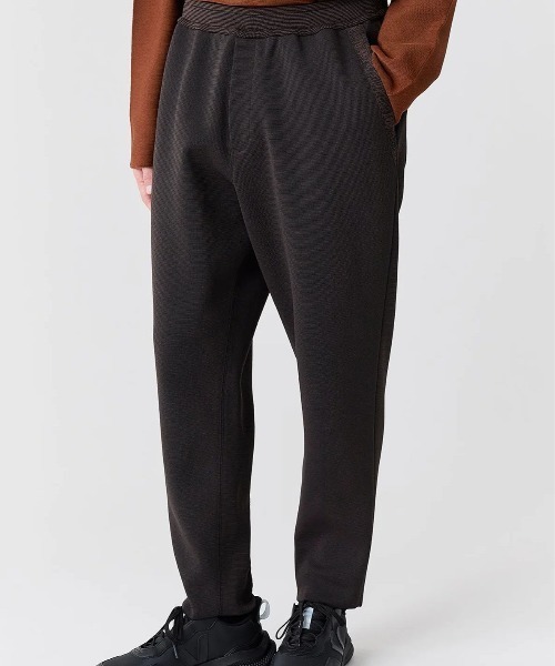 CFCL(シーエフシーエル)の「【CFCL】MILAN TAPERED PANTS(その他パンツ・メンズ・ブラウン・3)」の3枚目の写真