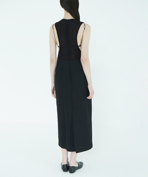 CLANE(クラネ)の「HERRINGBONE BACK SHEER ONEPIECE(ワンピース・レディース・ブラック・1/0)」の15枚目の写真