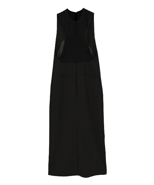 CLANE(クラネ)の「HERRINGBONE BACK SHEER ONEPIECE(ワンピース・レディース・ブラック・1/0)」の9枚目の写真