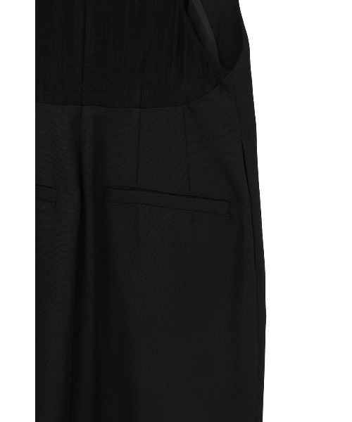 CLANE(クラネ)の「HERRINGBONE BACK SHEER ONEPIECE(ワンピース・レディース・ブラック・1/0)」の4枚目の写真