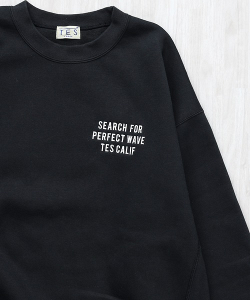 The Endless Summer(エンドレスサマー)の「TES BIKER BUHI EMB BIG SWEAT / クルーネックスウェット(スウェット・メンズ・ネイビー/グレー/ブラック・SMALL/MEDIUM/LARGE/X-LARGE)」の8枚目の写真