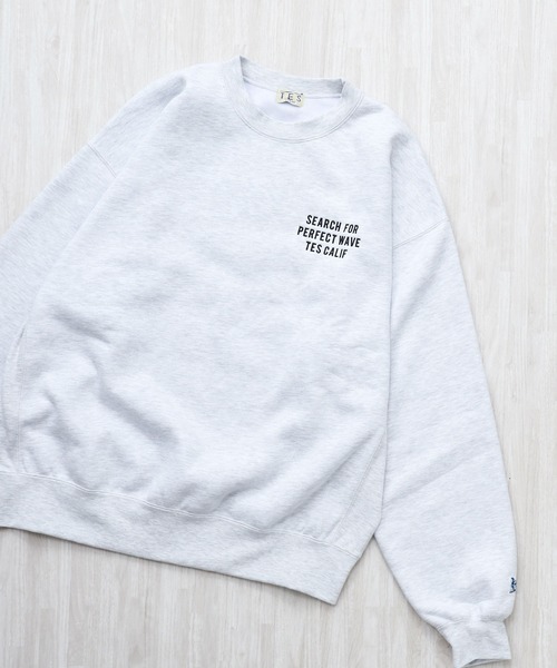 The Endless Summer(エンドレスサマー)の「TES BIKER BUHI EMB BIG SWEAT / クルーネックスウェット(スウェット・メンズ・ネイビー/グレー/ブラック・SMALL/MEDIUM/LARGE/X-LARGE)」の12枚目の写真