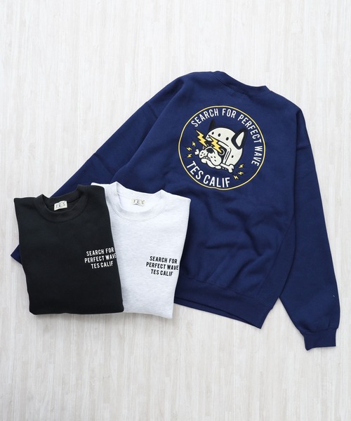 The Endless Summer(エンドレスサマー)の「TES BIKER BUHI EMB BIG SWEAT / クルーネックスウェット(スウェット・メンズ・ネイビー/グレー/ブラック・SMALL/MEDIUM/LARGE/X-LARGE)」の4枚目の写真