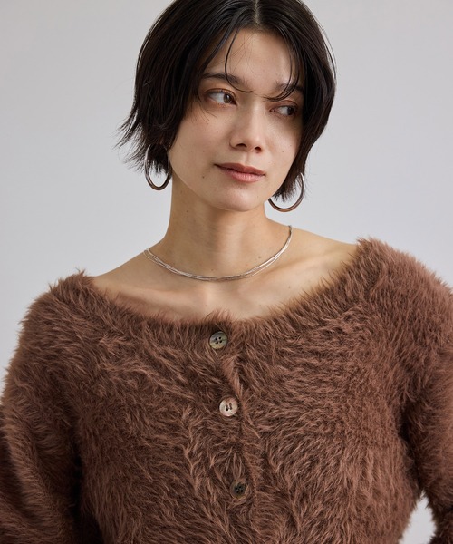 SALON adam et rope'(サロン アダム エ ロペ)の「【WEB限定】シャギーヤーン2WAYカーディガン(カーディガン/ボレロ・レディース・ブラウン/ピンク/チャコールグレー・FREE)」の2枚目の写真