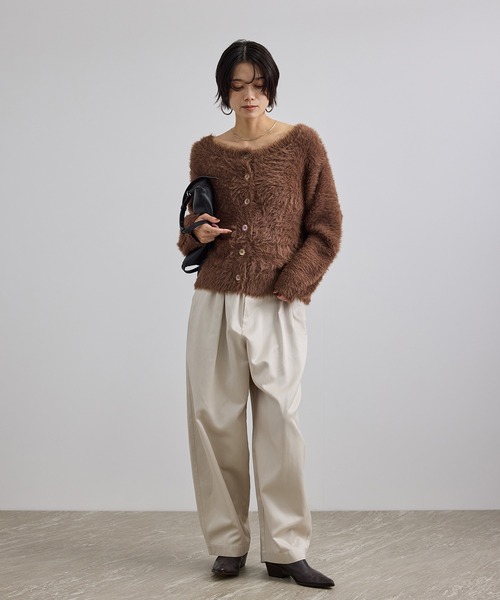 SALON adam et rope'(サロン アダム エ ロペ)の「【WEB限定】シャギーヤーン2WAYカーディガン(カーディガン/ボレロ・レディース・ブラウン/ピンク/チャコールグレー・FREE)」の8枚目の写真