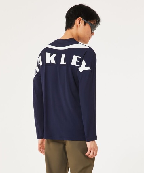 OAKLEY(オークリー)の「【新着】オークリー ENHANCE QD LS TEE BOLD EVO 4.7/Tシャツ/スポーツ・トレーニング/OAKLEY(Tシャツ/カットソー・メンズ・ネイビー/ブラック/ホワイト・XL/S/L/M)」の3枚目の写真