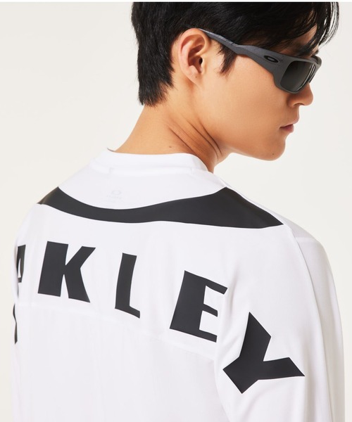 OAKLEY(オークリー)の「【新着】オークリー ENHANCE QD LS TEE BOLD EVO 4.7/Tシャツ/スポーツ・トレーニング/OAKLEY(Tシャツ/カットソー・メンズ・ネイビー/ブラック/ホワイト・XL/S/L/M)」の2枚目の写真