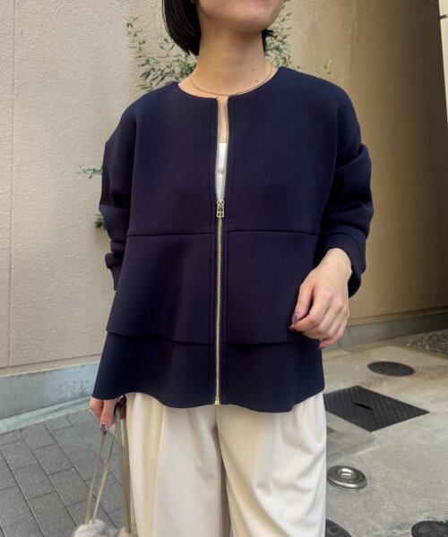 Jena espace merveilleux(ジェナ エスパスメルヴェイユ)の「裾フリルパーカー(Tシャツ/カットソー・レディース・ライトグレー/ネイビー/アイボリー・FREE)」の3枚目の写真