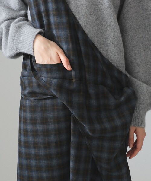 BEAMS BOY(ビームスボーイ)の「maturely / TW アレンジ チェック ワンピース(ワンピース・レディース・ブラウン/グリーン・ONE SIZE)」の17枚目の写真