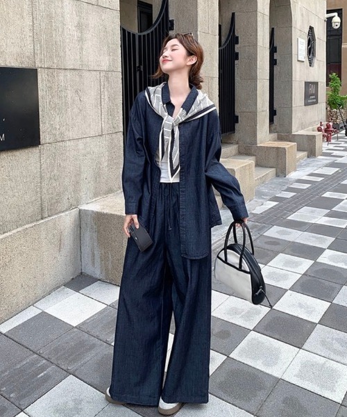 FAVORITO(ファヴォリート)の「ソフトデニムトップスワイドパンツセットアップ(セットアップ・レディース・ダークブルー・S/M/L)」の13枚目の写真