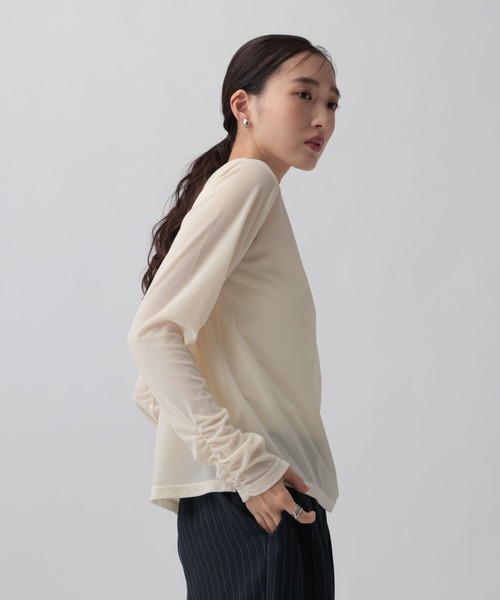 LEPSIM（レプシィム）の「ベロア長袖インナー　1064805（Tシャツ/カットソー・レディース・チャコールグレー/ブラウン/アイボリー/ピンク・FREE）」の6枚目の写真