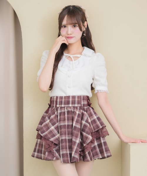 couture BY ROJITA(クチュールバイロジータ)の「レースアップラッフルスカパン(スカート・レディース・ブラック/ボルドー/グレー・FREE)」の5枚目の写真