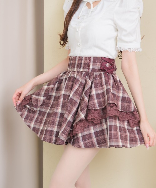 couture BY ROJITA(クチュールバイロジータ)の「レースアップラッフルスカパン(スカート・レディース・ブラック/ボルドー/グレー・FREE)」の15枚目の写真