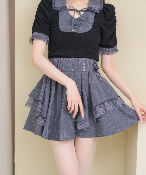 couture BY ROJITA(クチュールバイロジータ)の「レースアップラッフルスカパン(スカート・レディース・ブラック/ボルドー/グレー・FREE)」の9枚目の写真